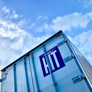 大型トレーラー乗務員(ウイング)の画像