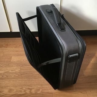 軽量 ビジネスバック 大容量 書類かばん / 商談 出張 旅行 多目的利用鞄 / グレー ショルダーベルト欠品 / 中古品の画像