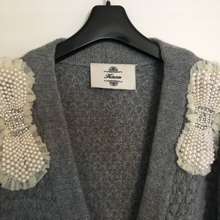 カオン パール付きカーディガンの画像