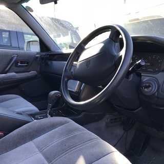 クラウン　ロイヤルサルーン　車検付き　社外アルミ　ＨＤＤナビの画像