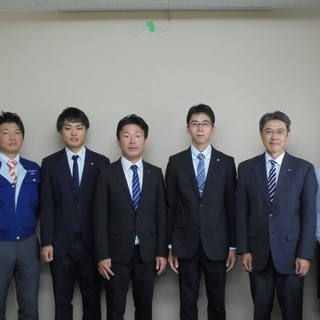 当社製品の取付作業をして頂ける職人さんを募集しています（パーティション、鋼製ドア取付経験者大歓迎、その他サッシ取付や大工工事経験者も歓迎します）の画像