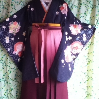 交渉中　赤二尺袖着物＆袴、他6点セット　送料無料の画像