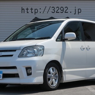 TEIN車高調☆HDDナビ☆HIDライト、多人数乗れて装備充実に...