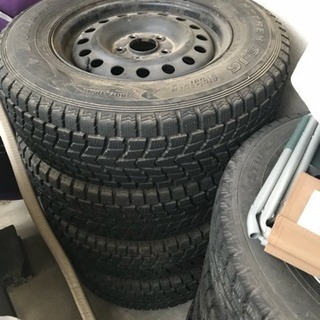 215/70R15 98Q DUNLOP