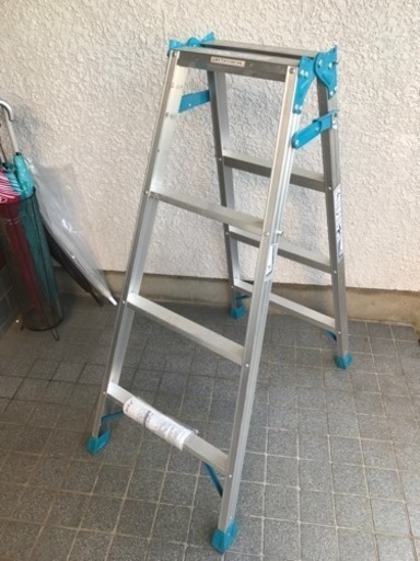 はしご兼用脚立四段