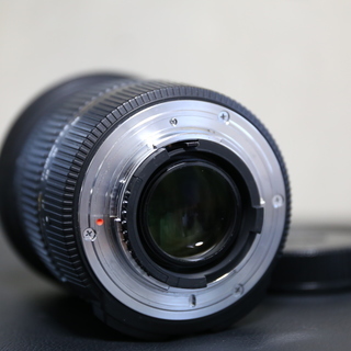 【値下げ】 F2.8 の標準ズームレンズ　SIGMA ニコン用 17-50mm F2.8 EX DC OSの画像