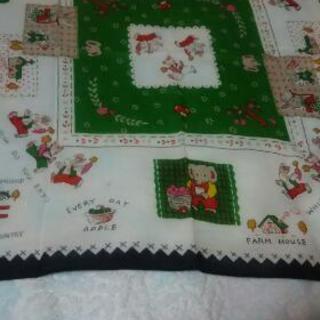 うさぎとぞうと、猫のハンカチ