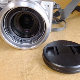 パナソニック Panasonic LUMIX DMC-FZ20 デジタルカメラ デジカメ シルバー◆ケース付の画像