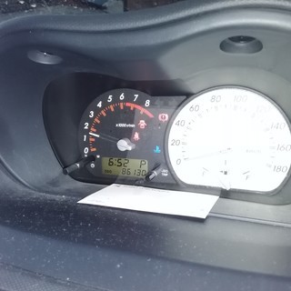 値下げしました　イスト　禁煙車　検査８ヶ月の画像