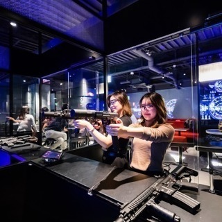 《急募》シューティングバー店長候補／人柄重視★若手活躍中！の画像