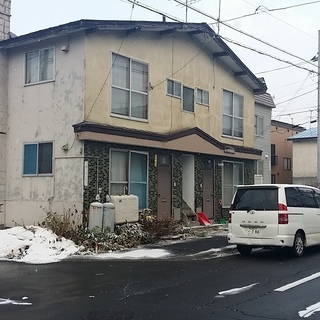 札幌市北45条東5丁目のアパート一棟貸し、貸事務所、レンタルオフ...