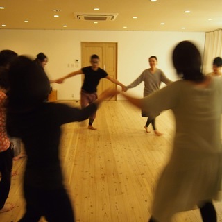 南米チリ発祥のゆる〜く、リラックスする　ダンスセラピー「ビオダンサ」の画像