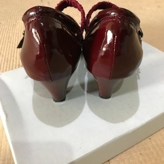 未使用品 パンプスの画像