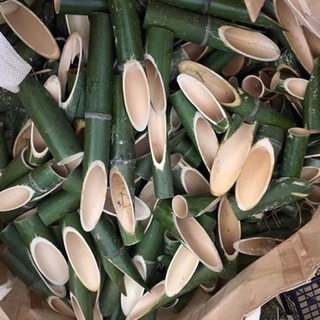 門松の製作の画像