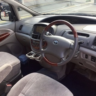 4WD 車検31年7月 エスティマの画像