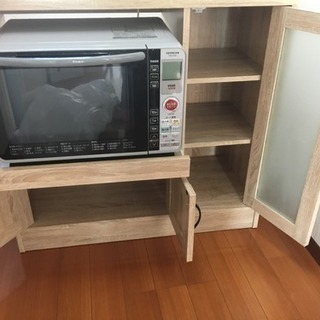 レンジボード 食器棚の画像