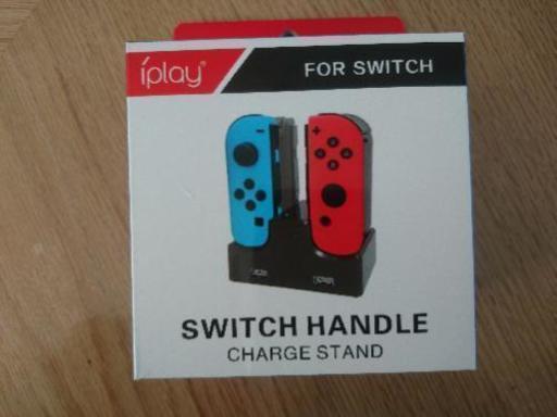 【Nintendo Switch対応】Joy-Con充電スタンド Siensync 4台同時充電 Joy-Conコントローラー充電器
