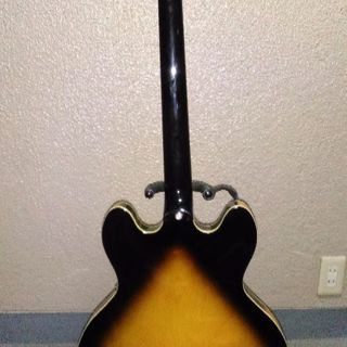 Epiphone casino エピフォンカジノV／S Bigsby搭載の画像
