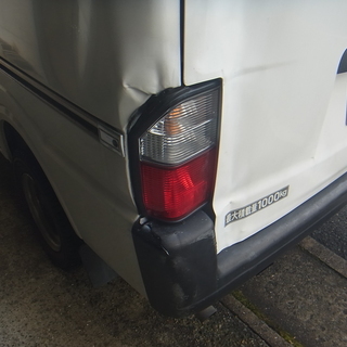 ボンゴ　バン　H18年式　2000ｃｃ　ディーゼルターボ　ダブルタイヤ　６人乗りの画像