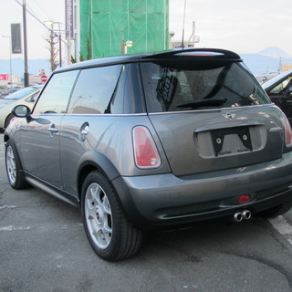 希少6速MTｸｰﾊﾟｰS入庫！　ｽｰﾊﾟｰｼｬｰｼﾞｬｰ！ブラックルーフ★自社分割でも車が買えます★の画像
