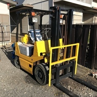 フォークリフト 1トン TCM FG10 代理