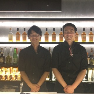 【急募】六本木駅30秒★シューティングバーで楽しく稼いじゃお★メディア注目★有名人の来店も！？の画像