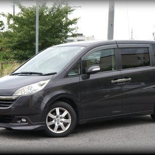 ステップワゴン　Ｇ グレー　サンルーフ  分割可能 ◎自社ローン...