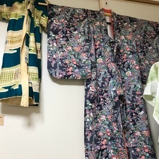 タンスの整理に！着物鑑定いたします。戸塚区の画像