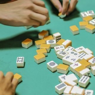 スキー、スノボー、麻雀、温泉　このキーワードに該当する方は是非！ - 千代田区