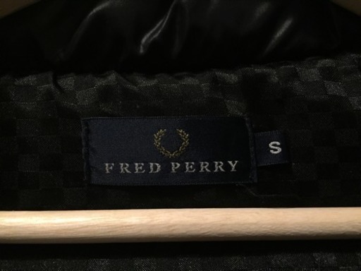 【値下げ！まとめ買い値引あり】FRED PERRY(フレッドペリー)ファー付きダウンジャケット