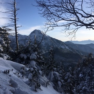 1からでも安全に学べる登山教室&山の会！参加メンバー募集！未経験から上級者まで！平日土日ハイキング・登山・山登りの安全なプロガイド主催山行、アルプス　八ヶ岳等　ツアー、登山教室、社会人サークルの会員、山友　山仲間　神奈川東京から - スポーツ
