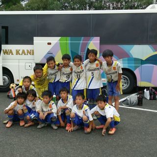 ４月の週末はサッカー好きな子供達集まって！      - スポーツ