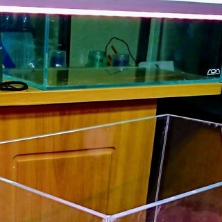 小型から30CM水槽用LED照明の画像