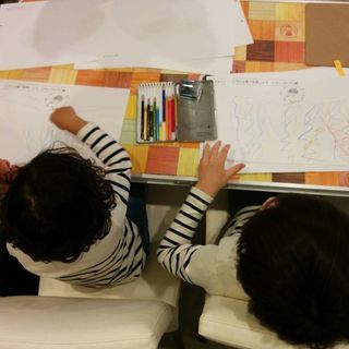 グラフィックデザイナーママが教える「一発描きを楽しむ　らくがきの...