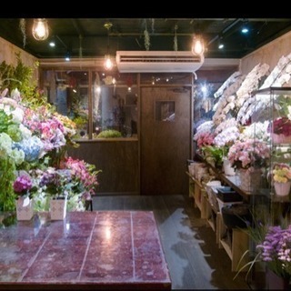 お花屋さんの配送スタッフ募集の画像