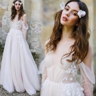 ドレスショップで働ける方