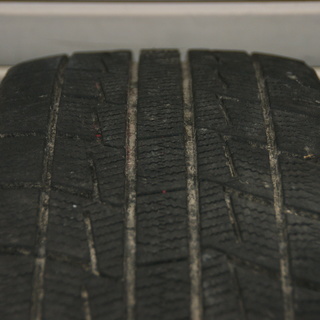 BRIGESTONEスタッドレスタイヤホイールセット195/65R15中古バリ山◆日産センターキャップ付き5H114の画像