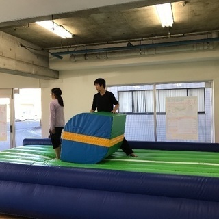 ☆世界選手権銀メダリストの直接指導☆2才から大人まで通える本格体操教室の画像