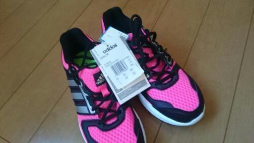 新品 アディダス adidas レディース スニーカー 24.0cm ピンク