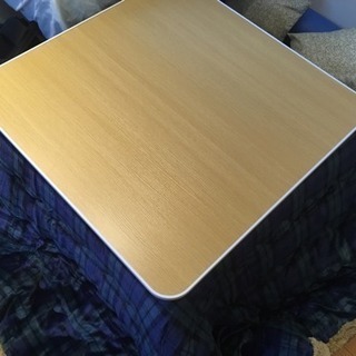 ニトリ リバーシブルこたつの画像