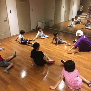 ５歳からのブレイクダンスクラス！！