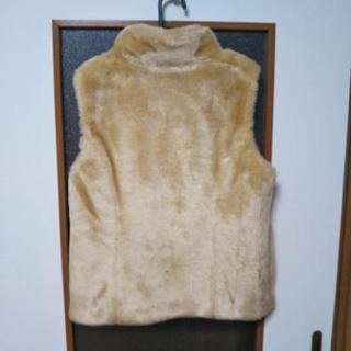 値下げ♡フェイクファーベストの画像