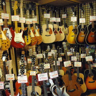 ギター、ベース、その他楽器の修理でお困りの方へ