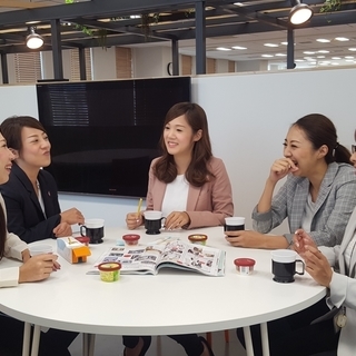 パチンコ業界営業職★広告代理店★年間休日125日♪未経験OK！の画像