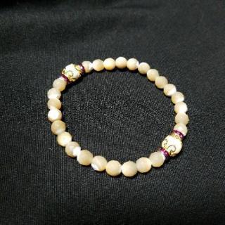天然マザーオブパール　ブレスレット　 r16cmの画像