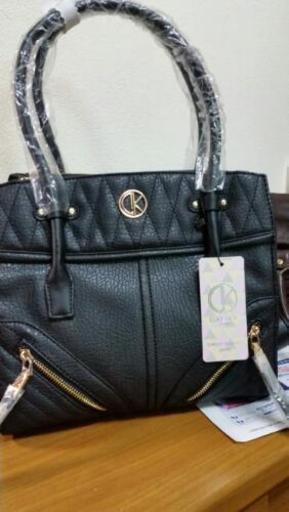 D.KELLY、Japan⭐バックです。新品未使用ﾃﾞｽ。お値下げ❗