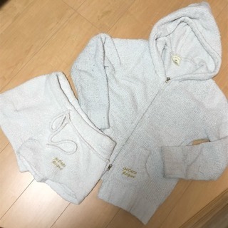 ジェラートピケ パーカーとショートパンツの画像