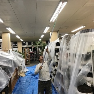 塗装職人、協力会社大募集！日給12,000〜20,000円、交通費支給有り 未経験者大歓迎です！経験者、資格有りは優遇致します！の画像