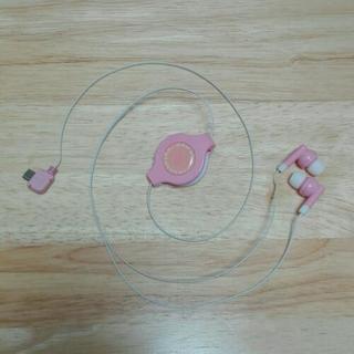 ほぼ新品！microUSB接続イヤフォンの画像