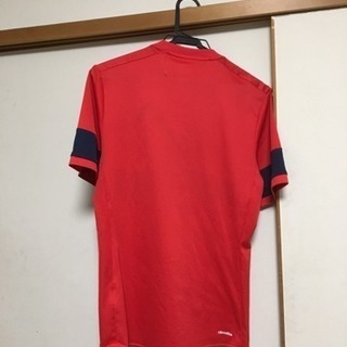 adidasサッカーウェアの画像